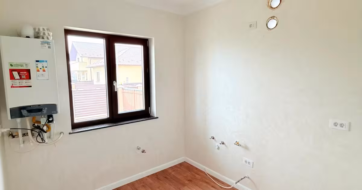 Casă individuală de vânzare cu 3 camere în zona Est, Botoșani