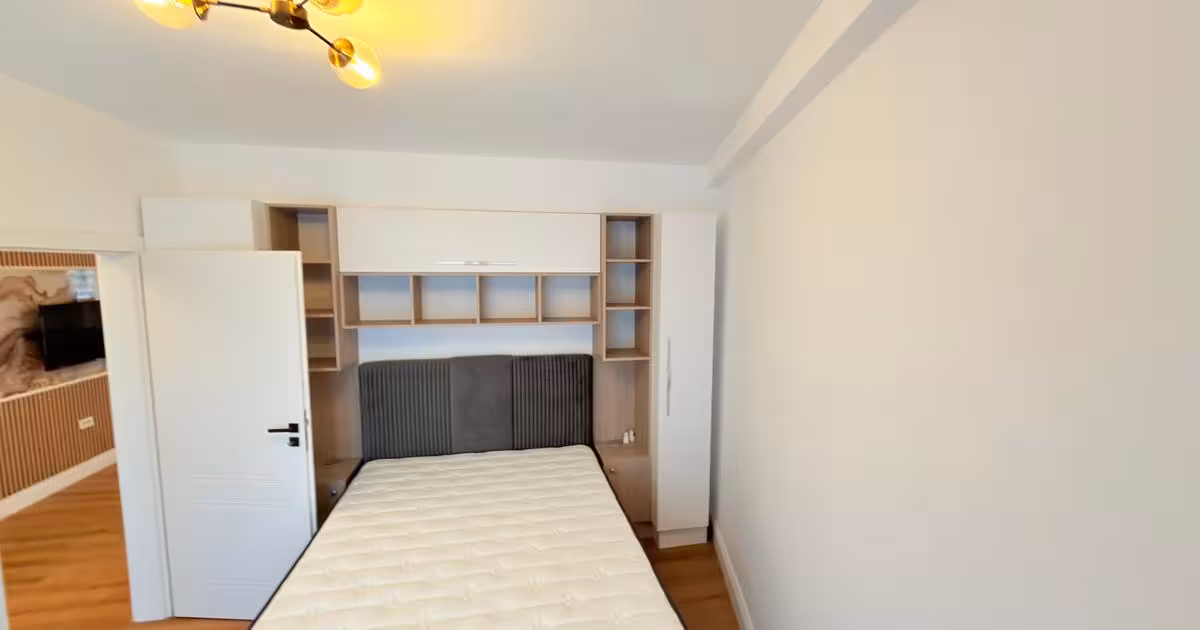 Apartament de vânzare cu 2 camere în zona Central, Botoșani