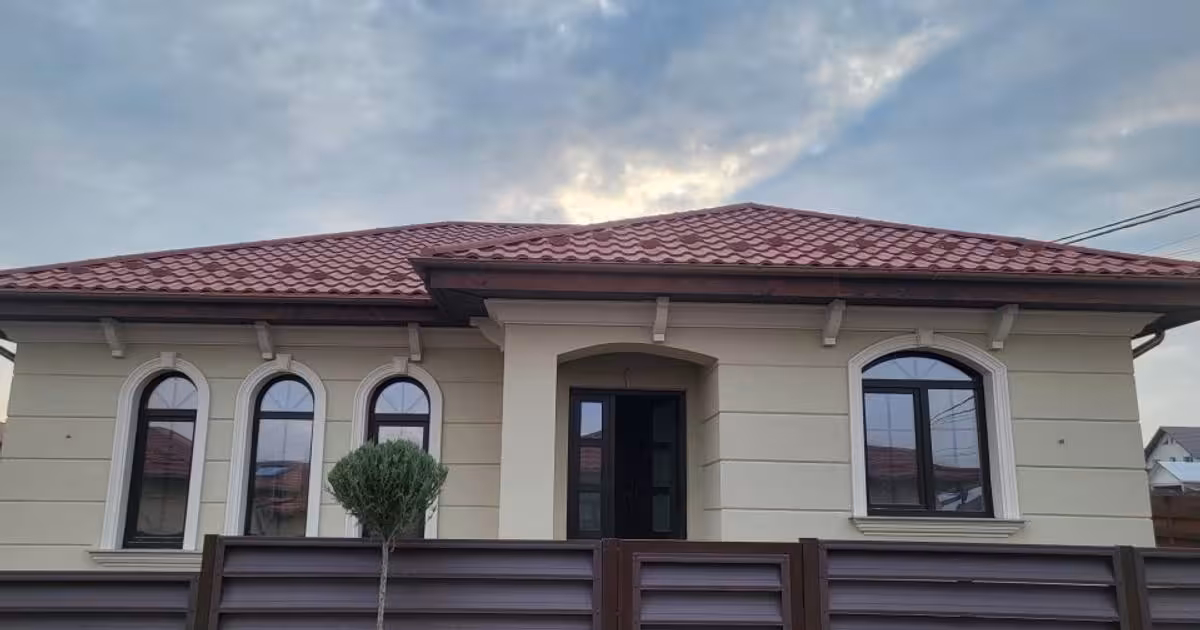Casă individuală de vânzare cu 4 camere în Cătămărești-Deal