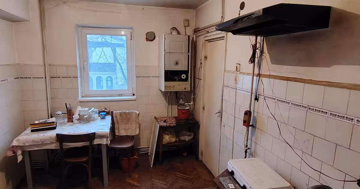 Apartament de vânzare cu 4 camere în zona Central, Botoșani