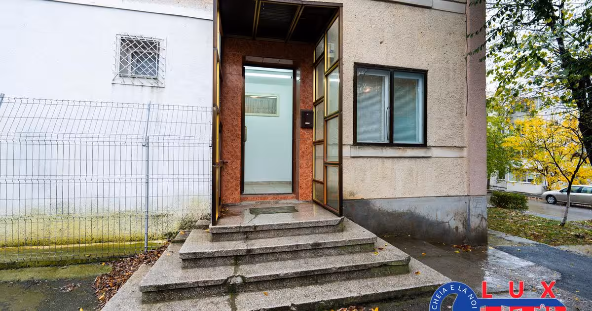 Spațiu comercial de vânzare 44 mp în zona Neptun, Tulcea