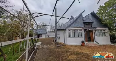 Casă Foltești