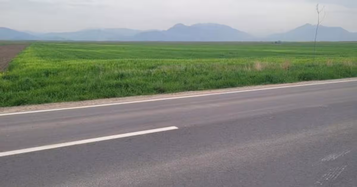 Teren Construcții intravilan de vânzare de 30000 mp, în Prejmer