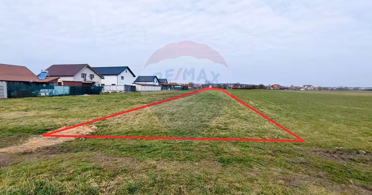 Teren agricol extravilan de vânzare de 1600 mp, în Șura Mică