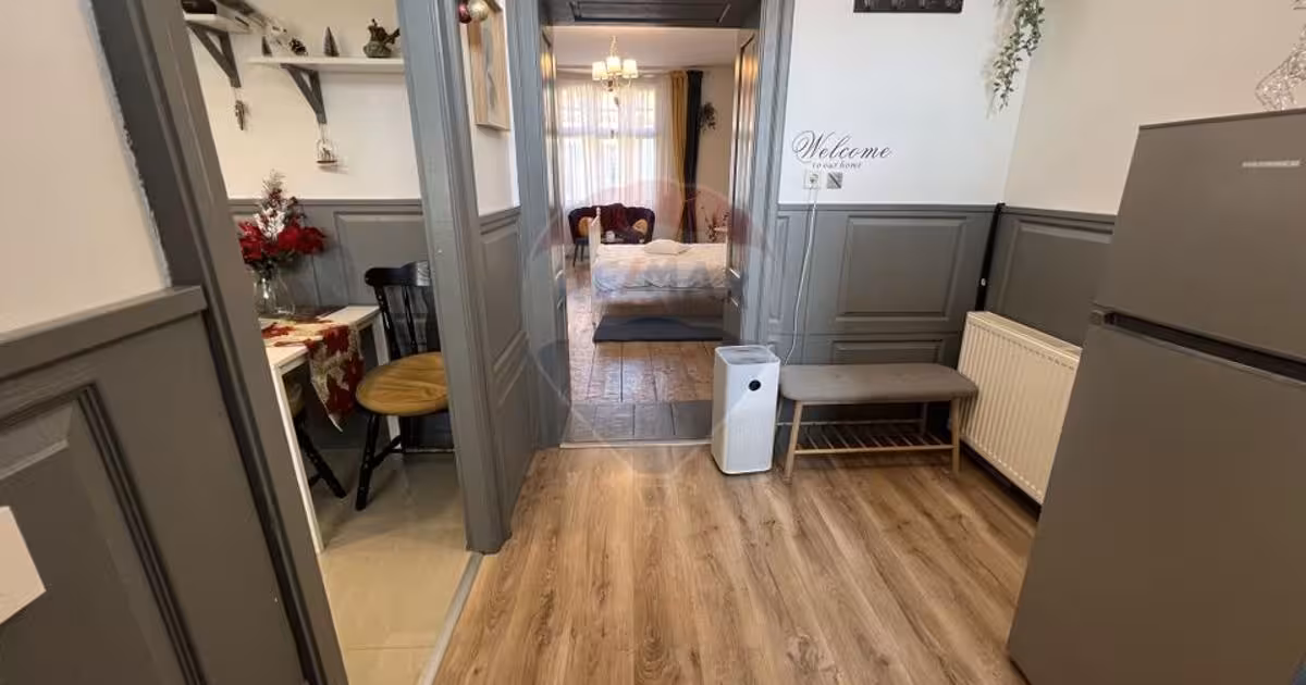 Apartament de vânzare cu 2 camere, mobilat în zona Central, Sibiu