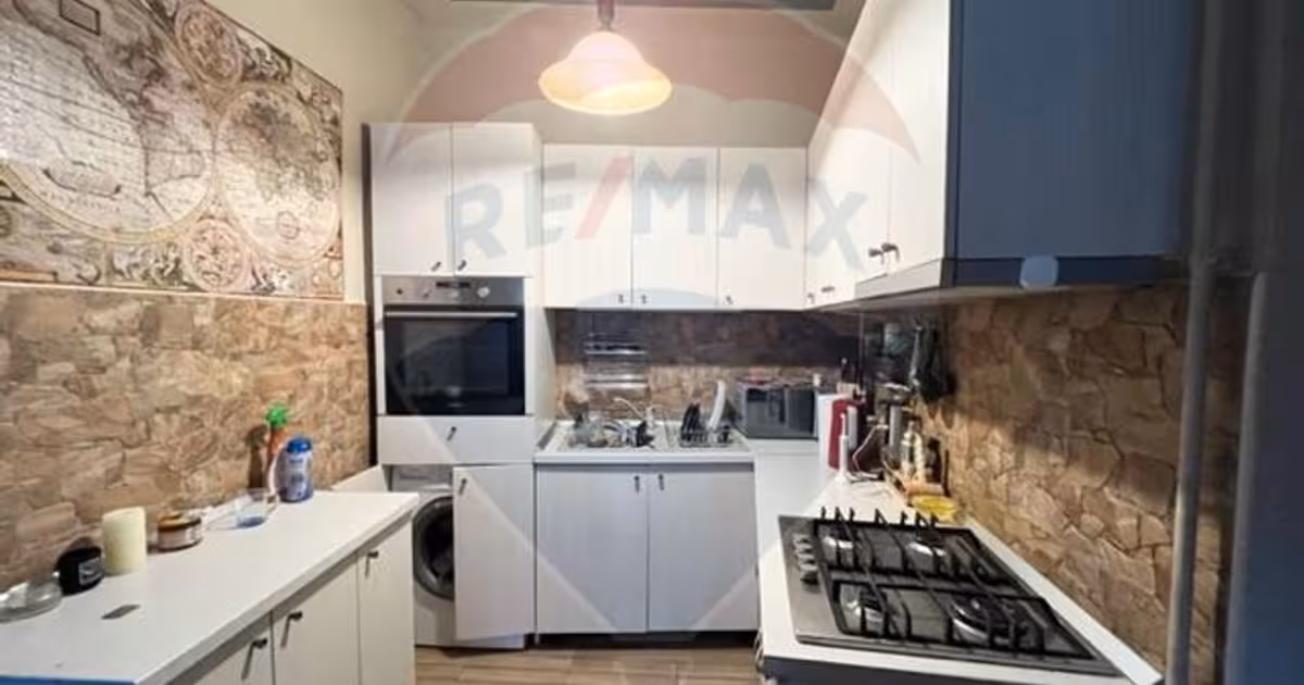 Casă individuală de vânzare cu 3 camere, mobilată în zona Central, Sibiu