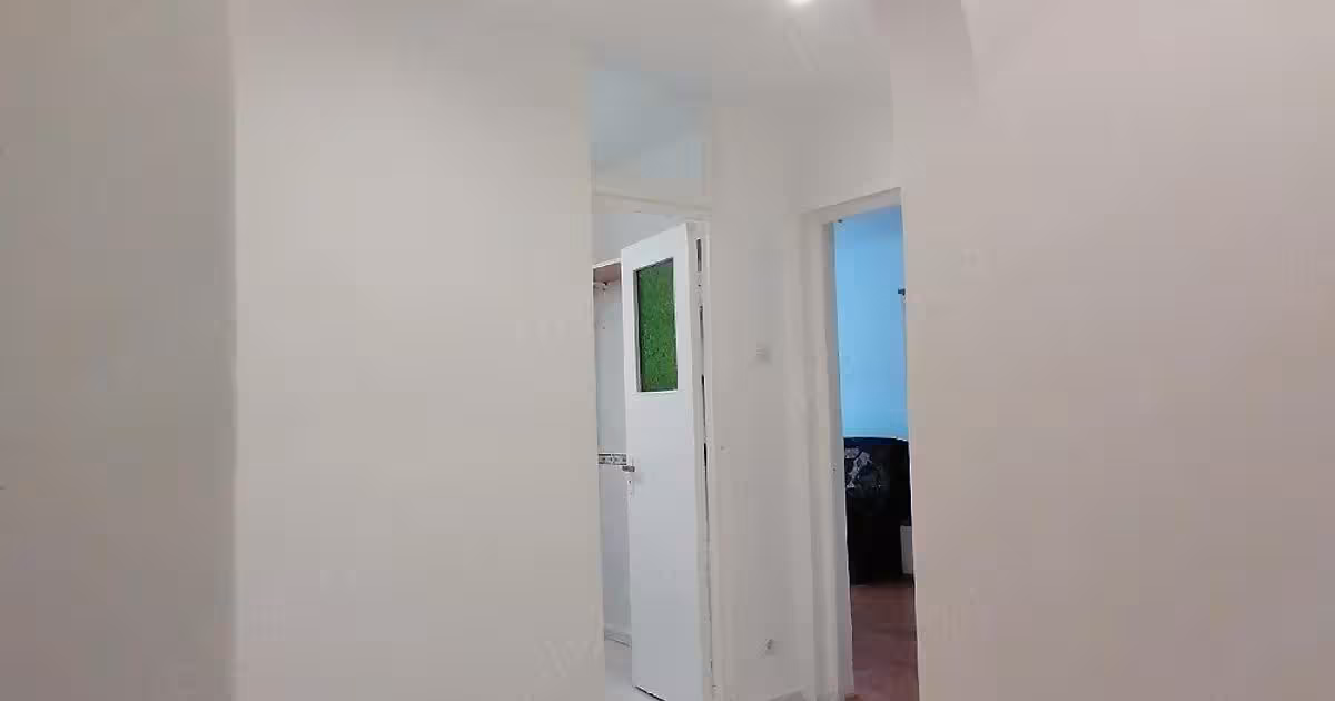 Garsonieră de vânzare în zona Răcădău, Brașov
