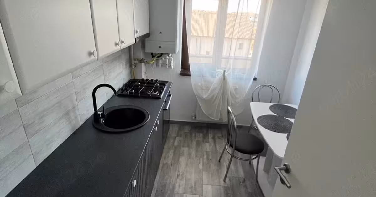 Garsonieră de vânzare în Sânpetru