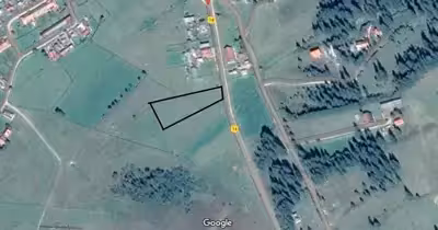 Teren Comandău
