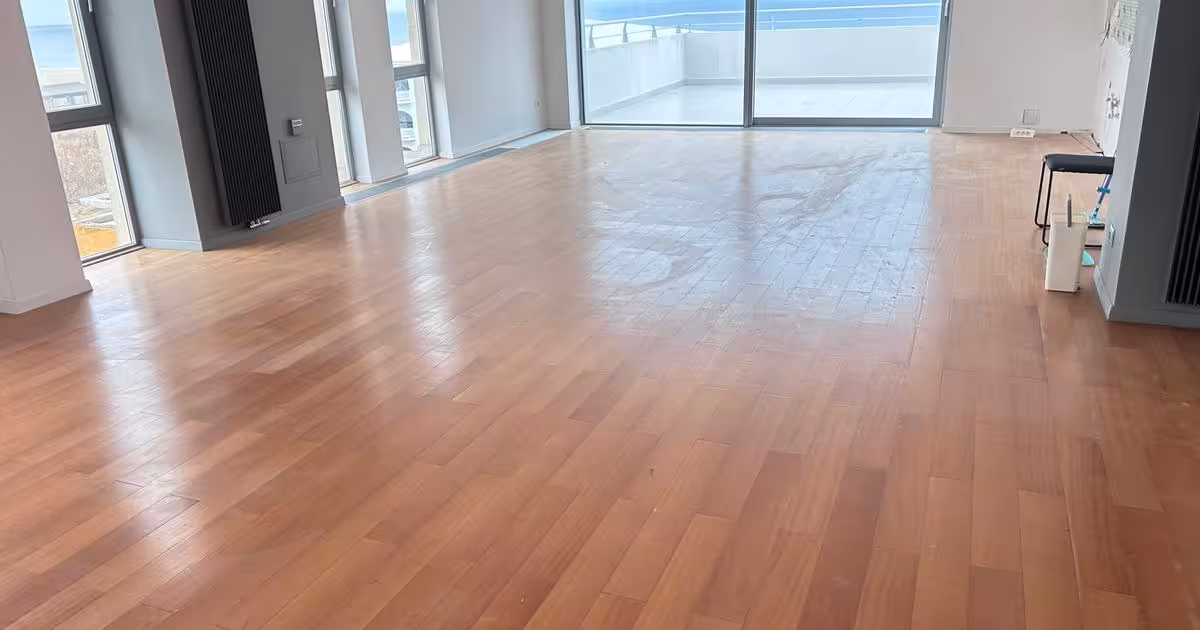 Penthouse de vânzare cu 3 camere în Mamaia