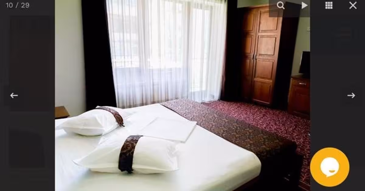 Hotel/Pensiune de vânzare 1000 mp în zona Delfinariu, Constanța