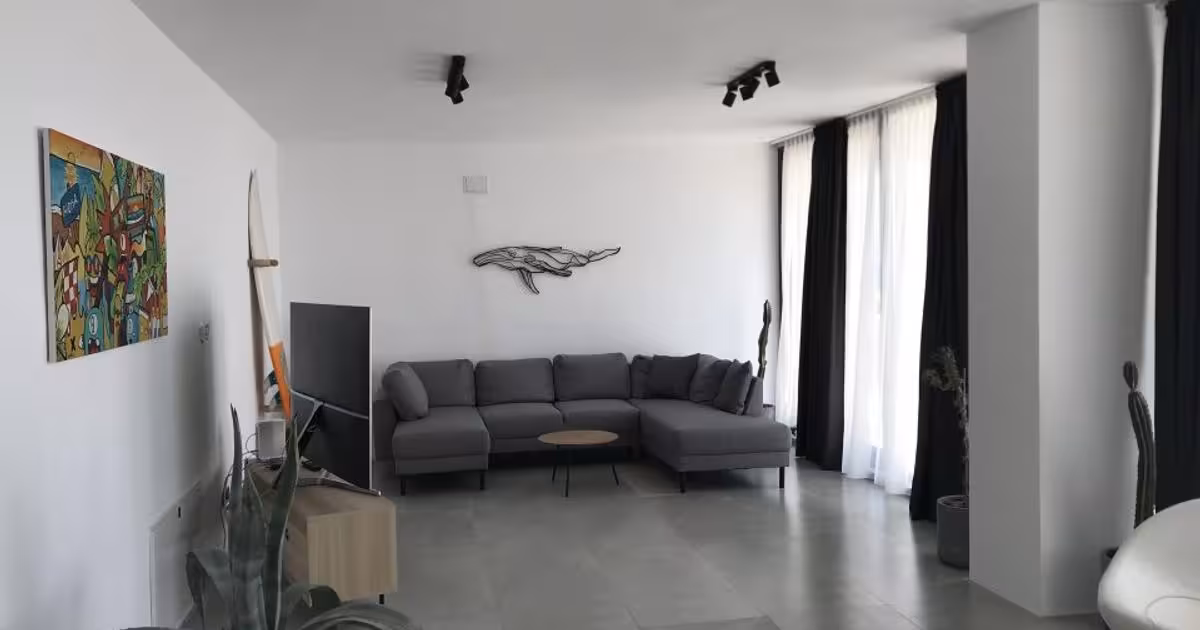 Casă de vânzare cu 4 camere în Eforie