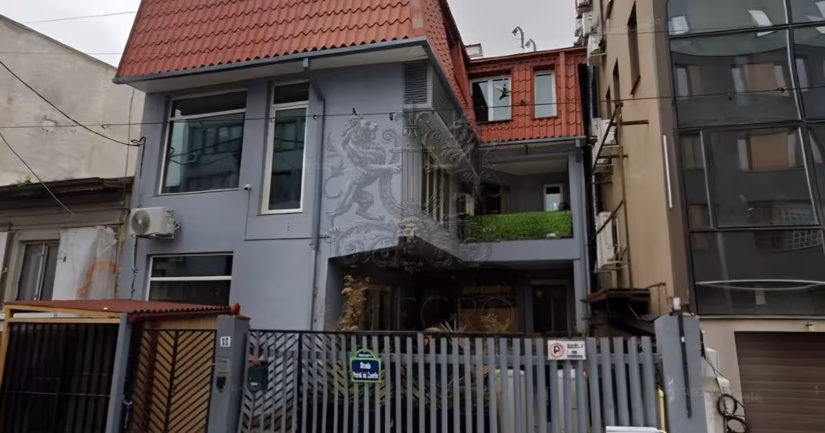 Casă individuală de vânzare cu 7 camere în zona Dorobanți, Sector 1
