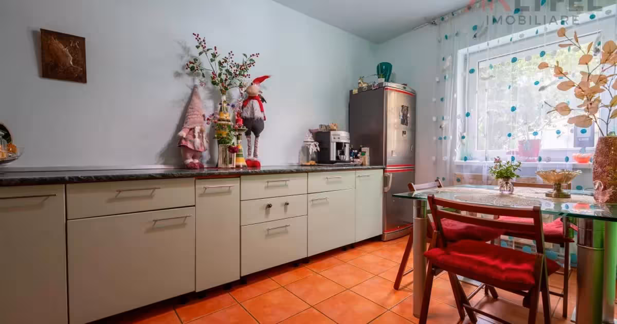 Apartament de vânzare cu 2 camere, mobilat în zona Valea Aurie, Sibiu