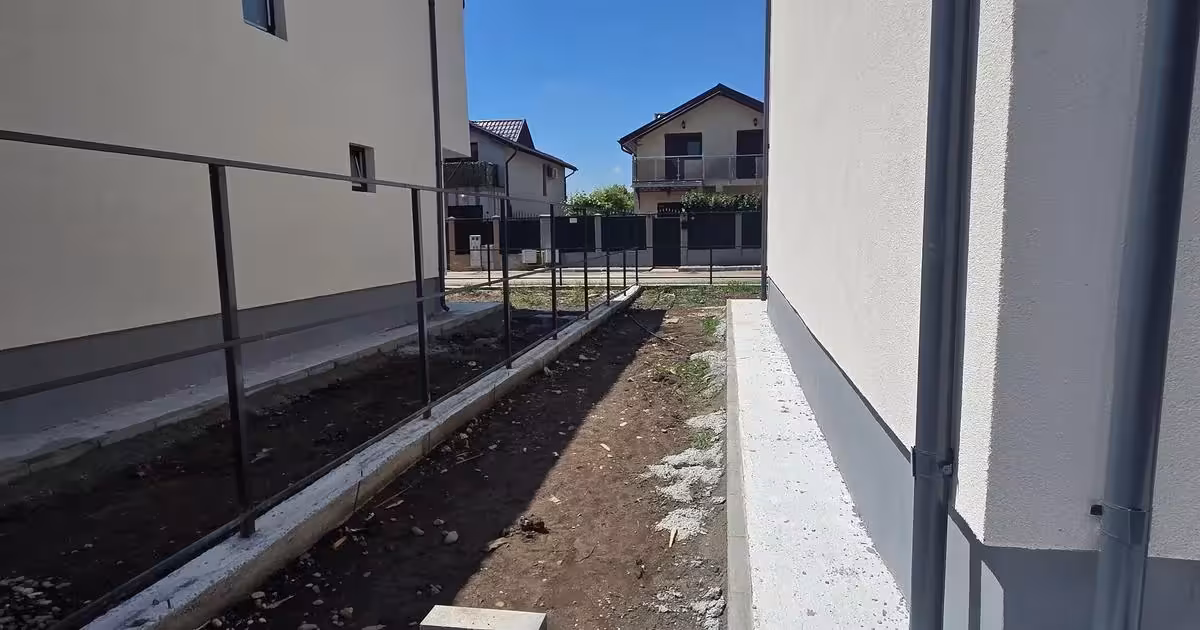 Casă individuală de vânzare cu 4 camere în Bragadiru