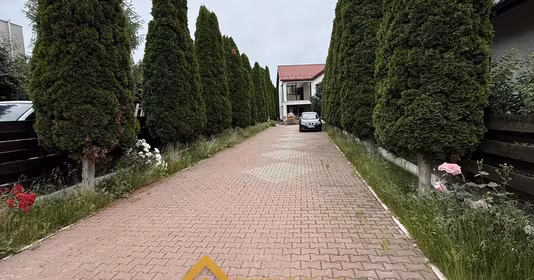 Casă Valea Lupului