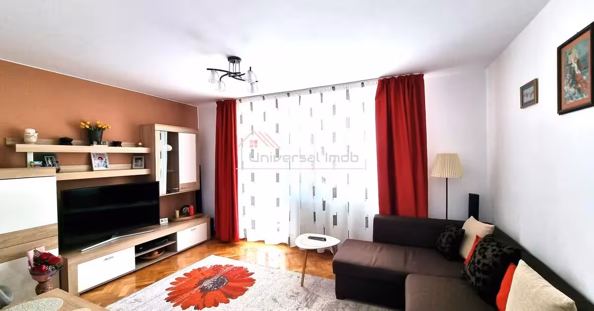Apartament de vânzare cu 4 camere, mobilat în zona Mănăștur, Cluj-Napoca