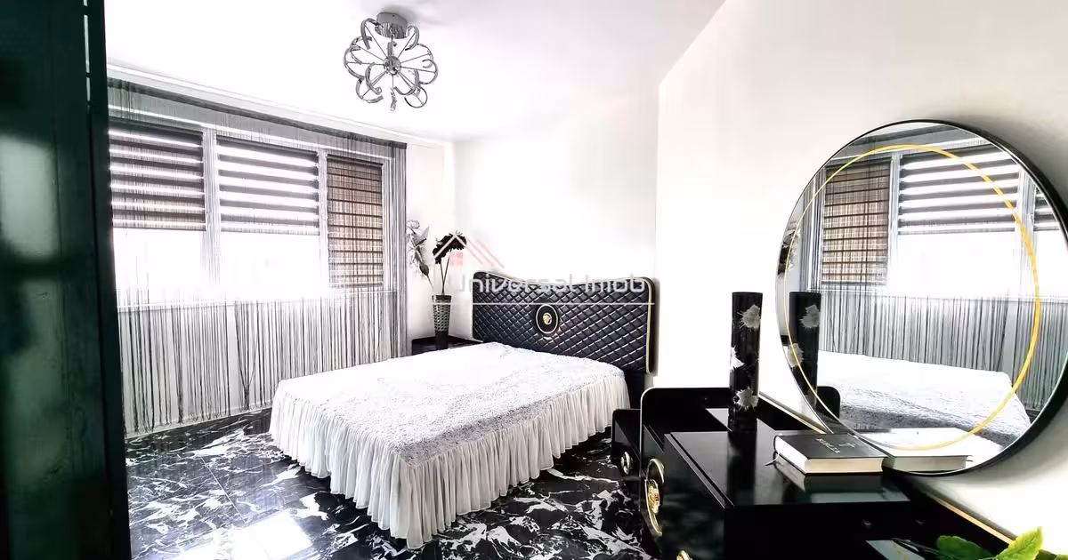 Apartament de vânzare cu 3 camere în Florești