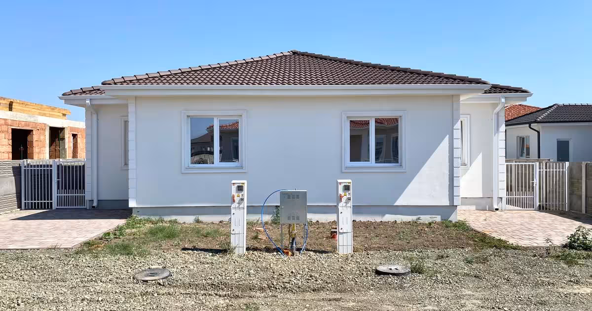 Duplex de vânzare cu 3 camere în Remetea Mare