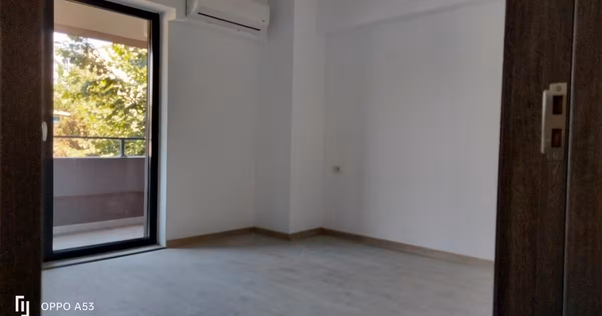 Apartament de vânzare cu 2 camere în zona Casa de Cultură, Constanța