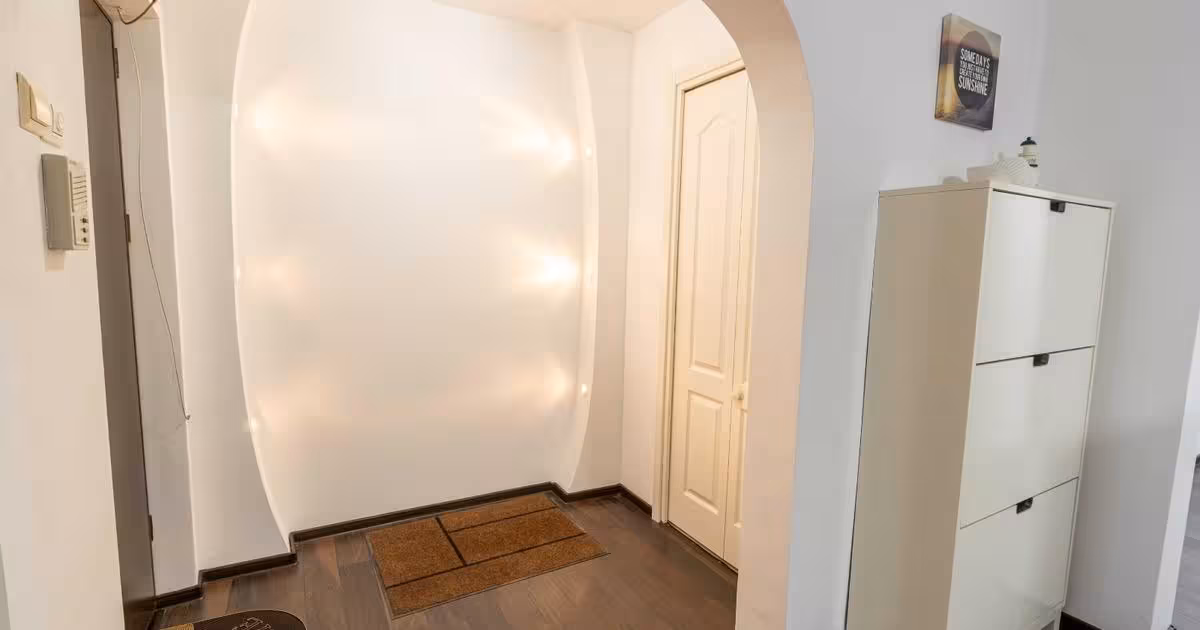 Apartament de vânzare cu 2 camere în zona Faleza Nord, Constanța