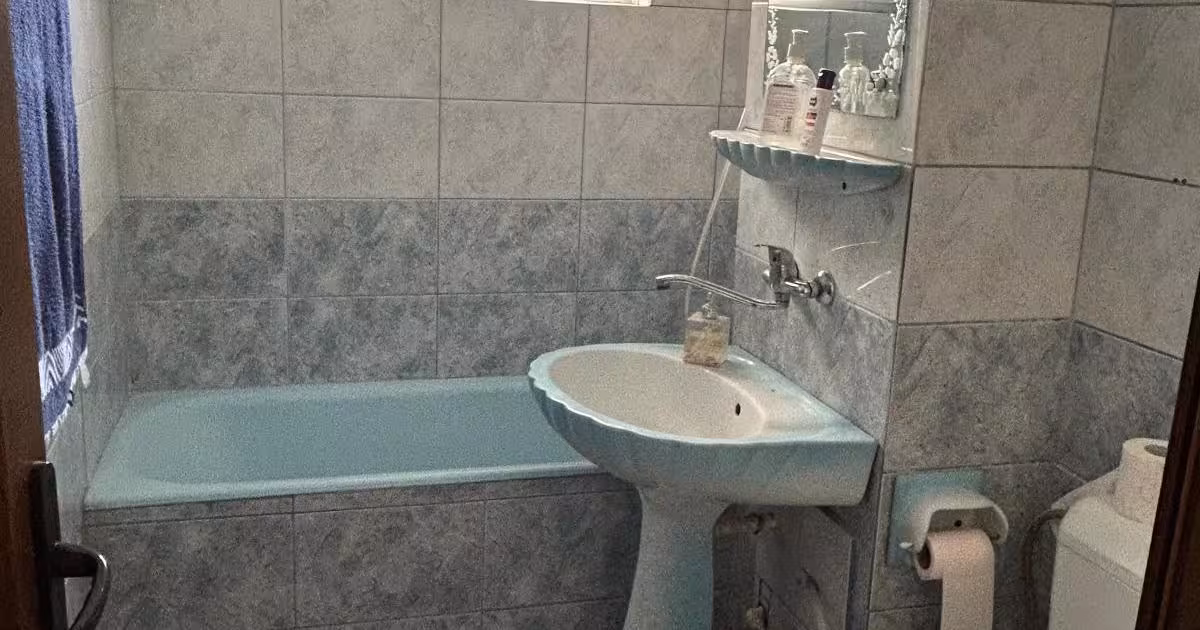 Apartament de vânzare cu 3 camere, mobilat în zona Casa de Cultură, Constanța