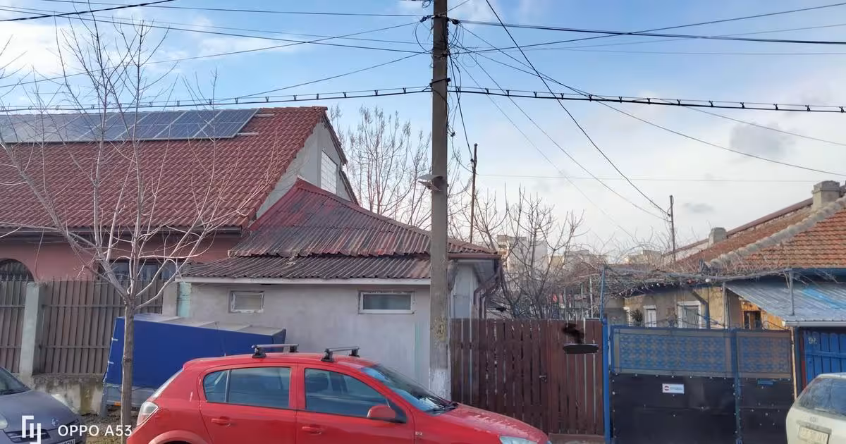Casă de vânzare cu 3 camere în zona Coiciu, Constanța