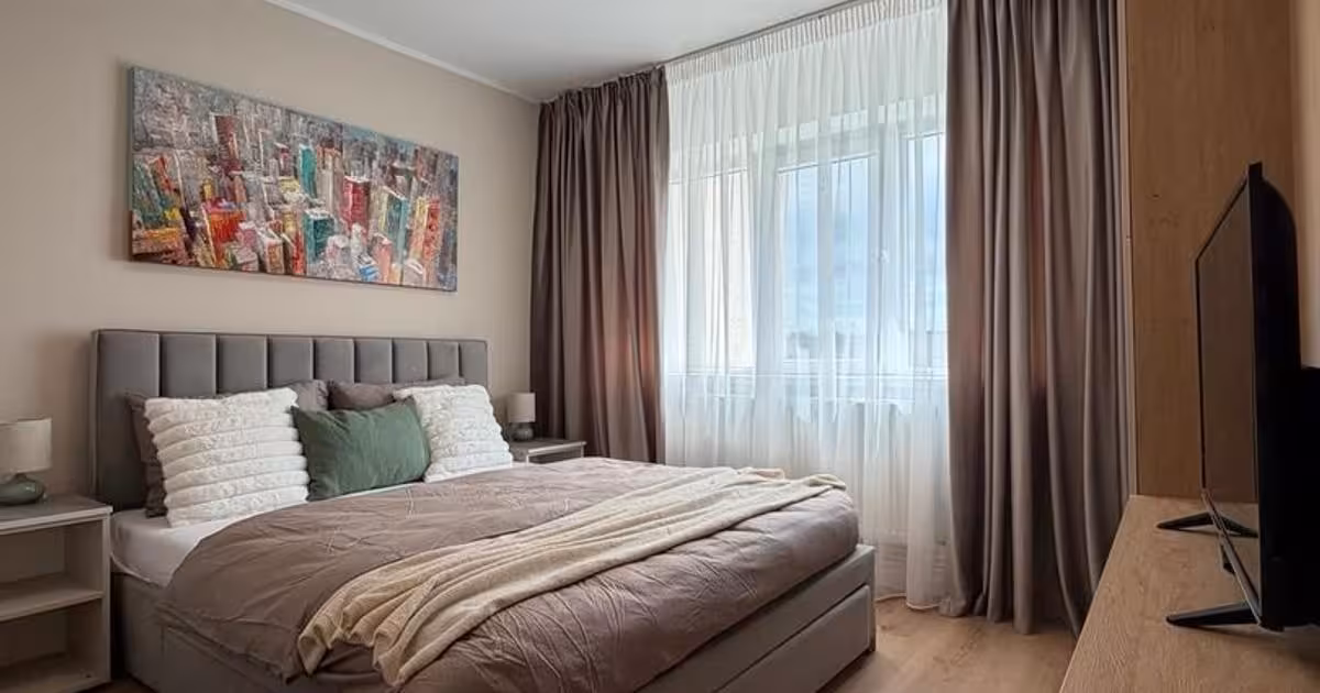 Apartament de vânzare cu 2 camere, mobilat în zona Tomis III, Constanța