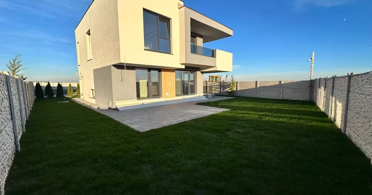 Casă individuală de vânzare cu 4 camere în Domnești