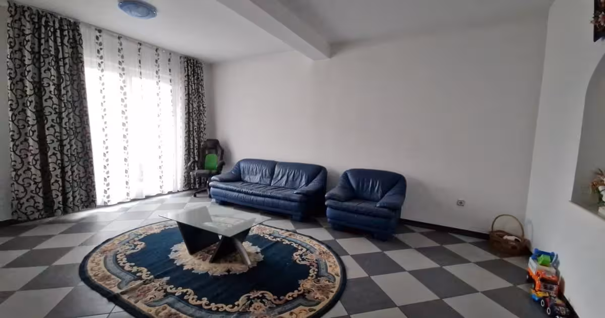 Casă individuală de vânzare cu 5 camere în zona Grivița, Sector 1