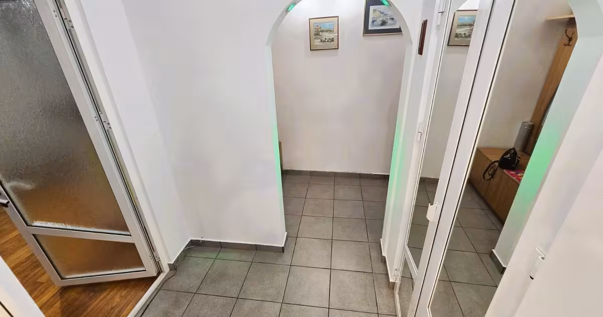 Apartament de vânzare cu 2 camere în zona Piața Nouă, Tulcea
