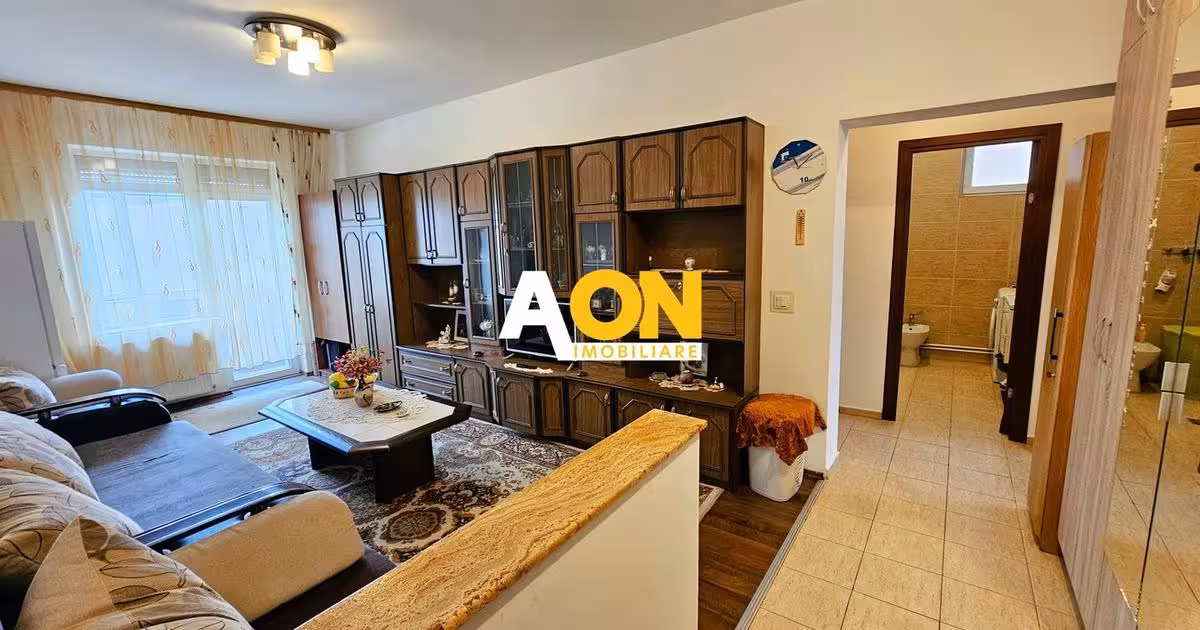 Apartament de vânzare cu 2 camere, mobilat în zona Cetate, Alba Iulia