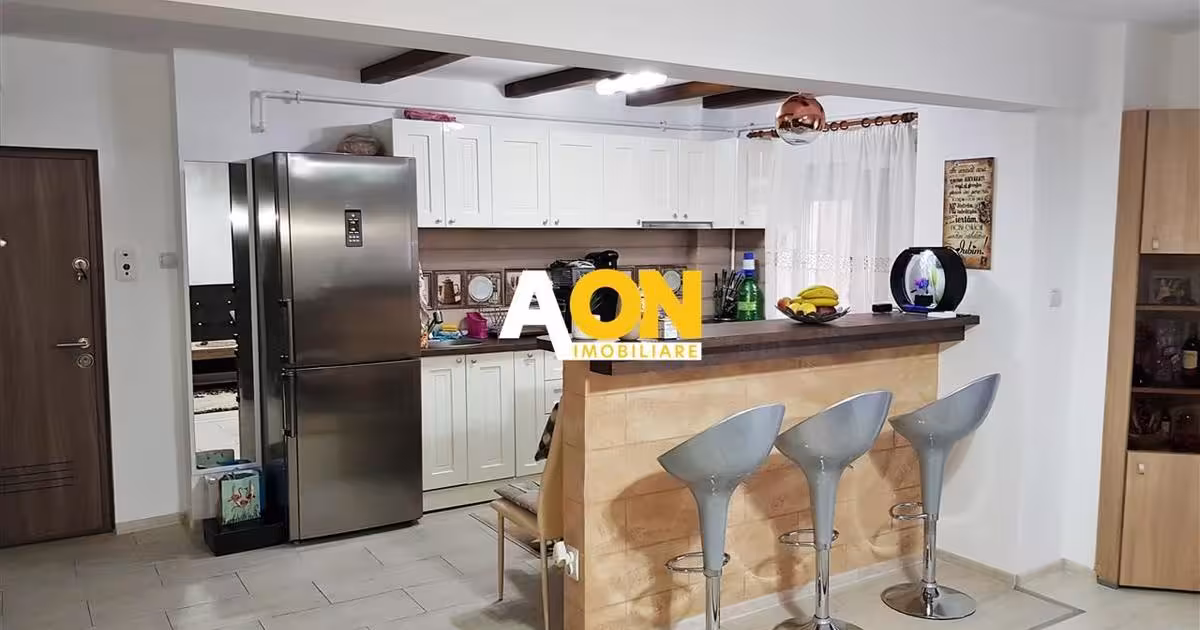 Apartament de vânzare cu 3 camere, mobilat în zona Cetate, Alba Iulia