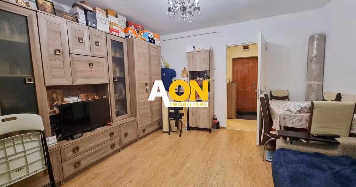 Garsonieră de vânzare, mobilată în zona Central, Alba Iulia