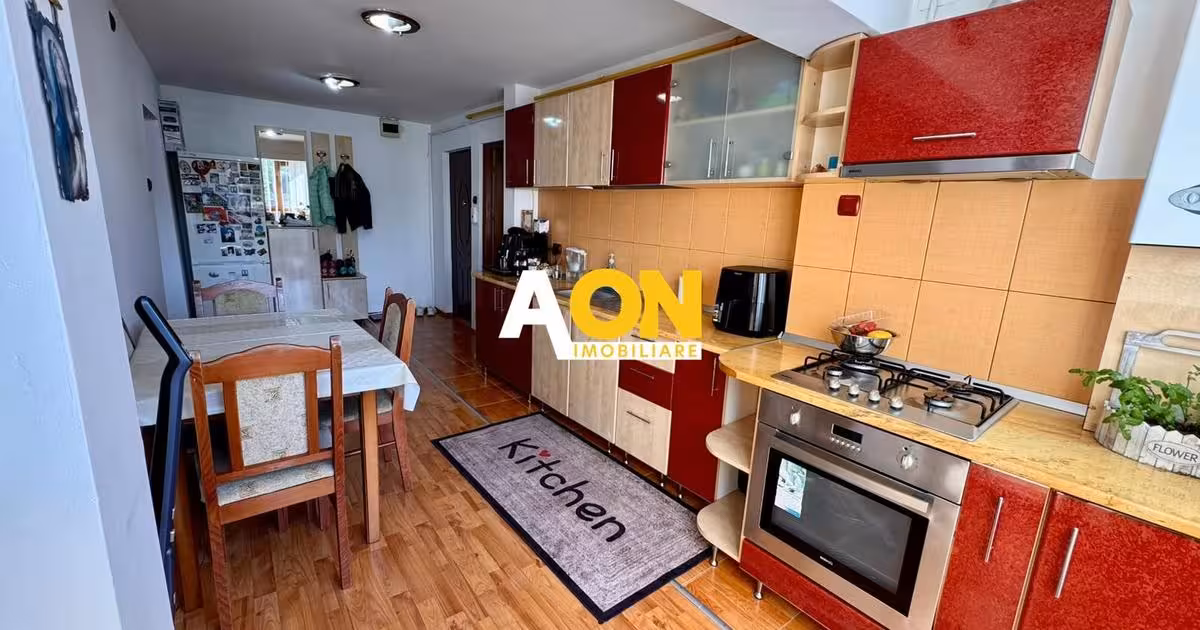 Apartament de vânzare cu 2 camere, mobilat în zona Cetate, Alba Iulia