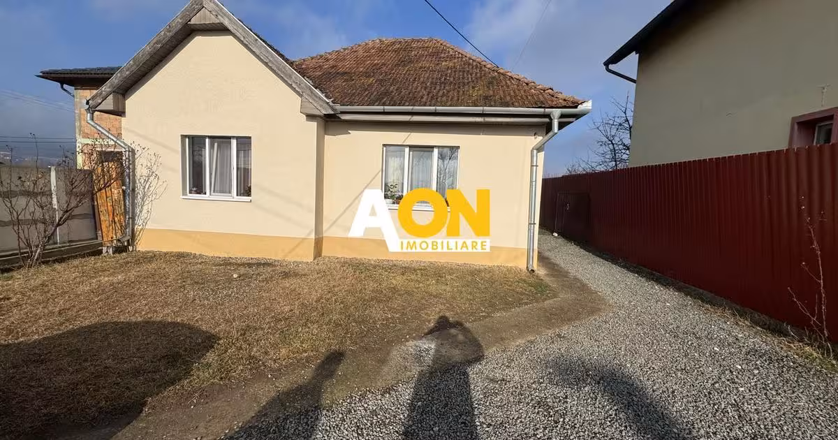 Casă individuală de vânzare cu 5 camere în zona Micești, Alba Iulia