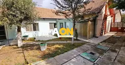 Casă Central