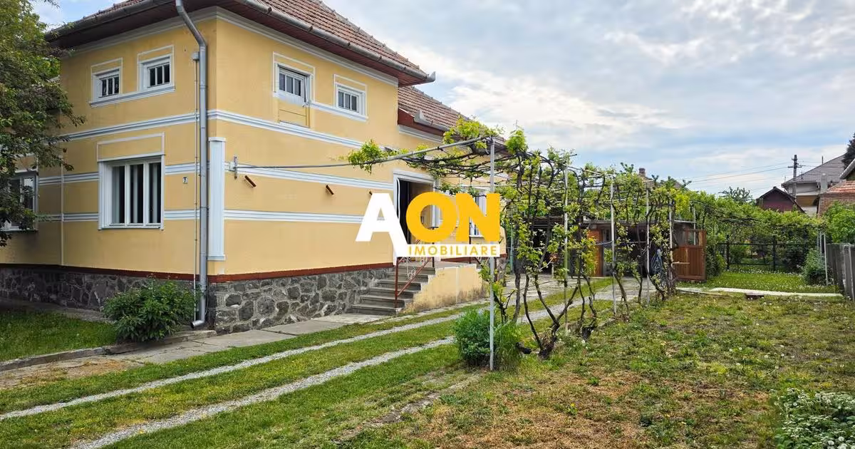Casă individuală de vânzare cu 4 camere în zona Cetate, Alba Iulia