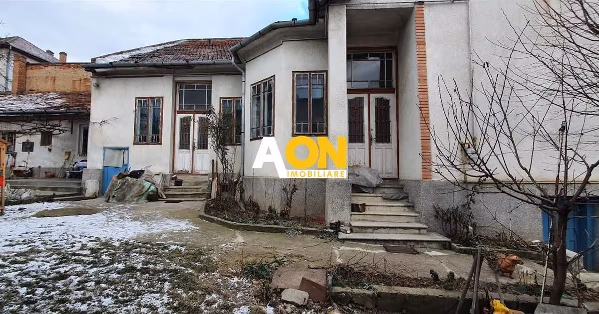 Casă individuală de vânzare cu 4 camere în zona Central, Alba Iulia