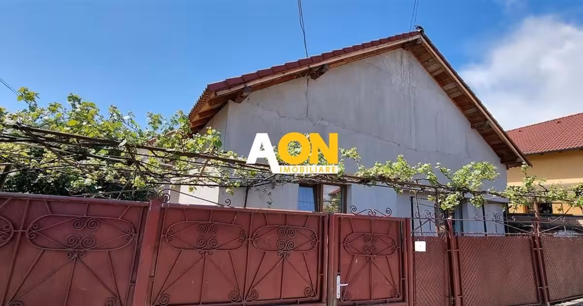 Casă individuală de vânzare cu 3 camere în zona Central, Alba Iulia
