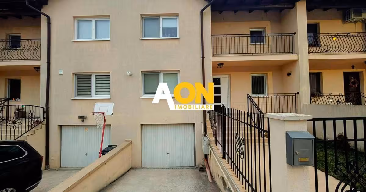 Casă de vânzare cu 4 camere, mobilată în zona Central, Alba Iulia