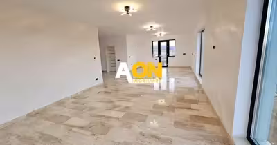 Casă Micești