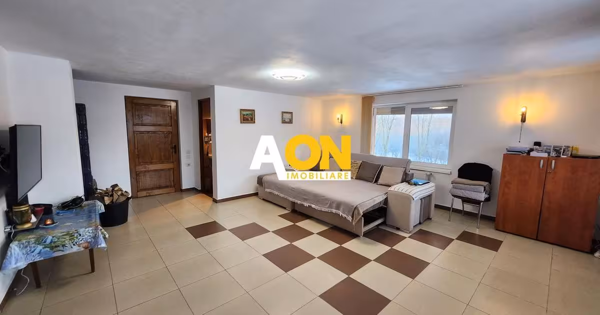 Casă individuală de vânzare cu 6 camere, mobilată în zona Periferie, Alba Iulia
