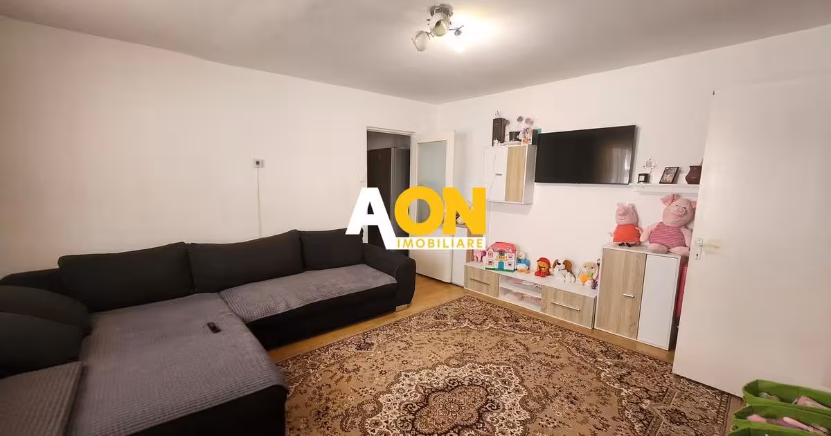 Apartament de vânzare cu 3 camere, mobilat în zona Cetate, Alba Iulia