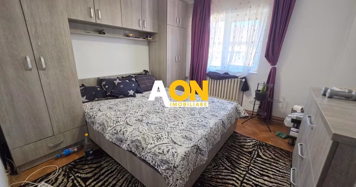 Apartament de vânzare cu 3 camere în zona Cetate, Alba Iulia