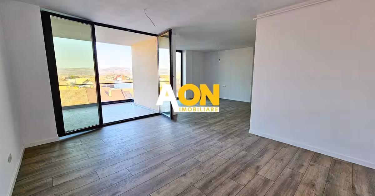 Apartament de vânzare cu 3 camere în zona Central, Alba Iulia