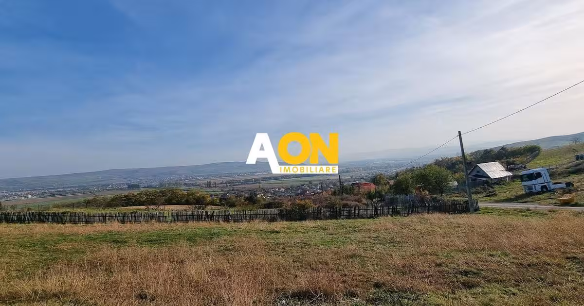 Teren Construcții intravilan de vânzare de 5500 mp, în Pâclișa