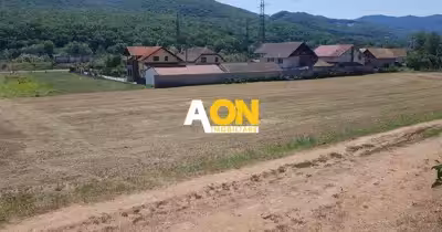 Teren Ampoița