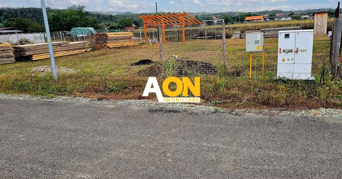 Teren Construcții intravilan de vânzare de 600 mp, în Ciugud