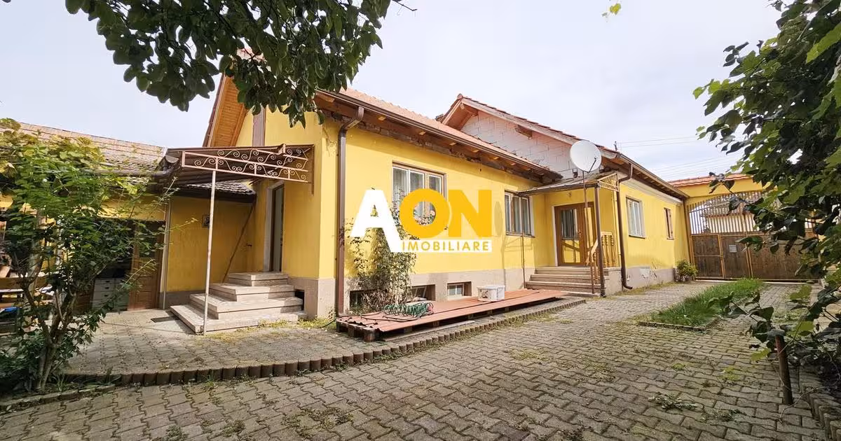 Casă individuală de vânzare cu 4 camere, mobilată în Vințu de Jos